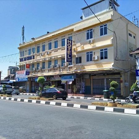 Oyo 90743 Hotel Ban Cheong Kangar Luaran gambar