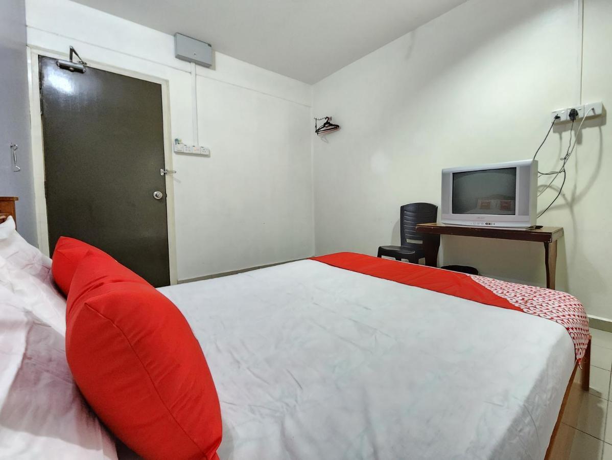 Oyo 90743 Hotel Ban Cheong Kangar Luaran gambar