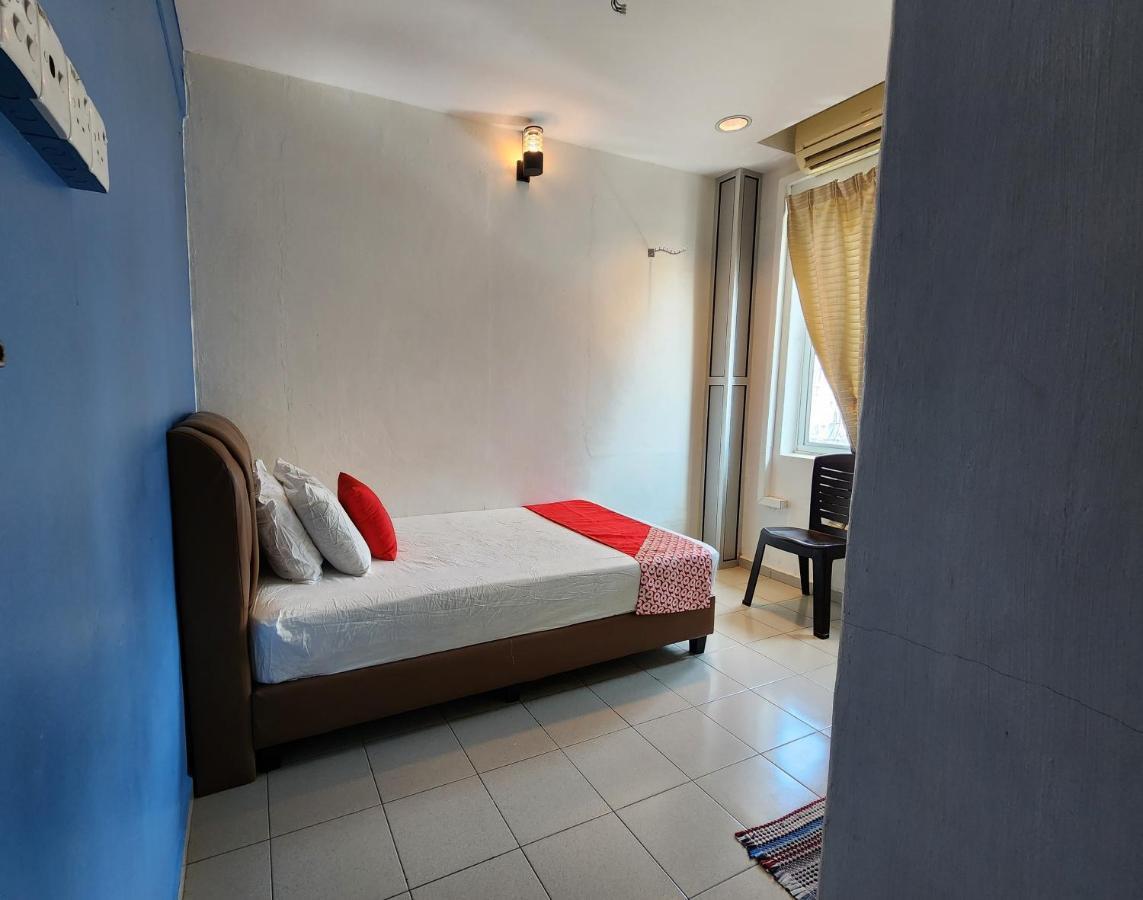 Oyo 90743 Hotel Ban Cheong Kangar Luaran gambar