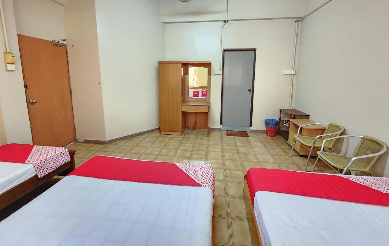 Oyo 90743 Hotel Ban Cheong Kangar Luaran gambar