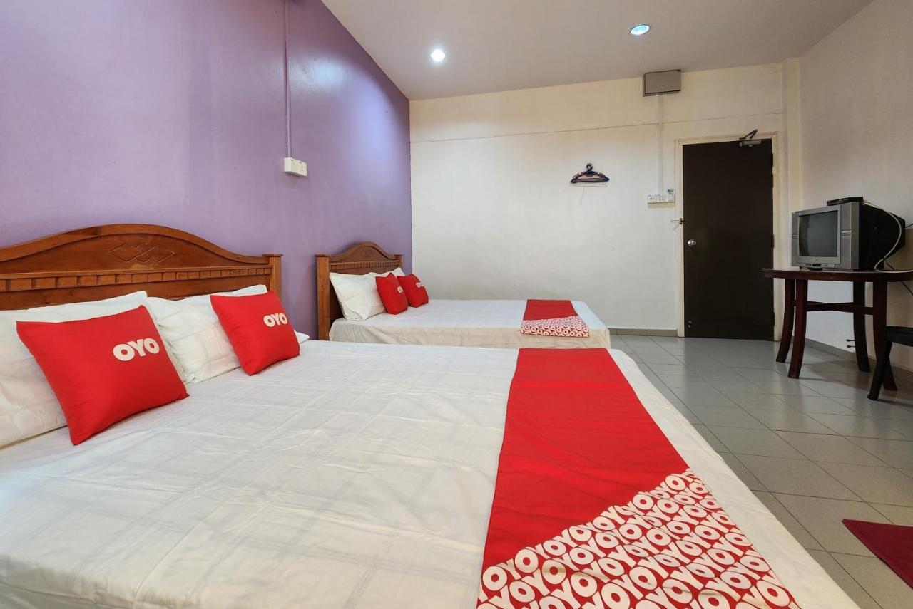 Oyo 90743 Hotel Ban Cheong Kangar Luaran gambar