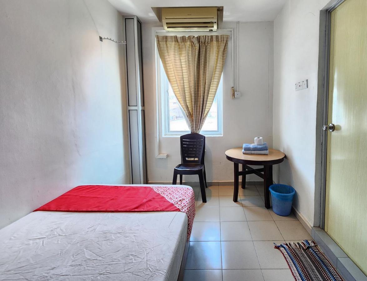 Oyo 90743 Hotel Ban Cheong Kangar Luaran gambar